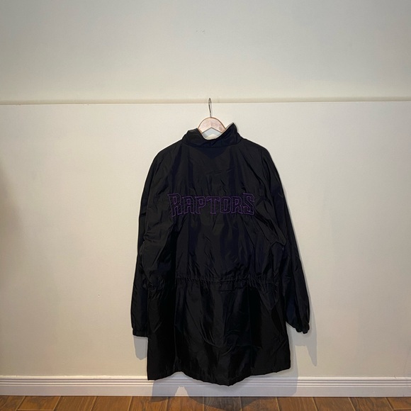 Vintage 90s Toronto Raptors Jacket - Picture 2 of 6
